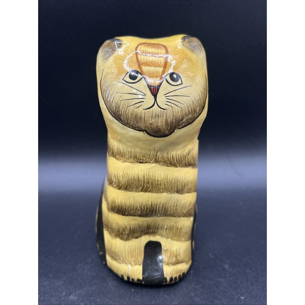 Vtg. Archana Handicrafts Paper Mache Cat Figurine Hand Painted in India 4.75"‎
